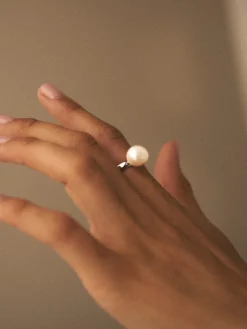 Pearl Ring M