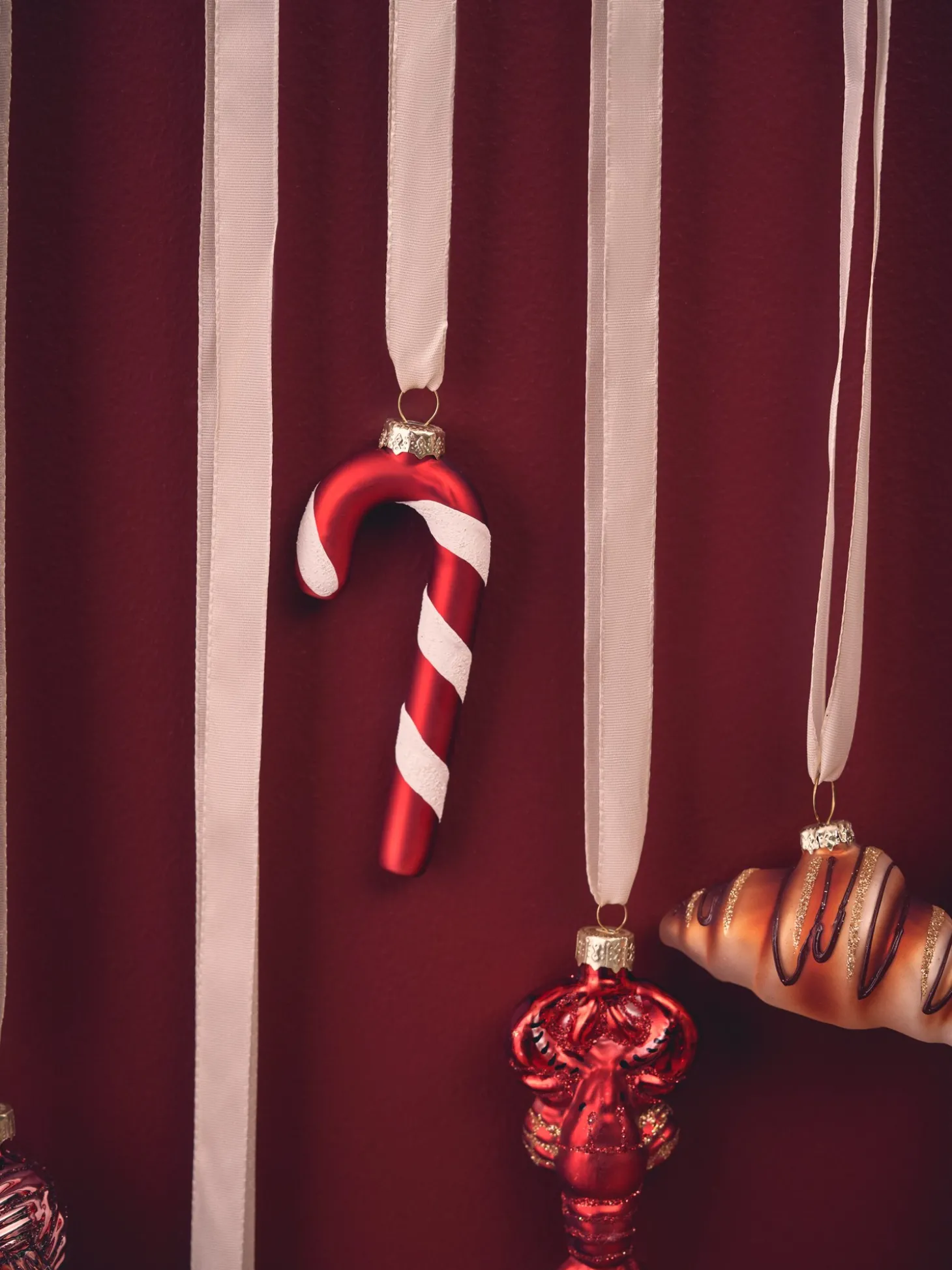 Polkagrisornament
