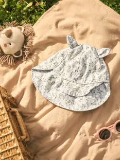 Solhatt For Barn
