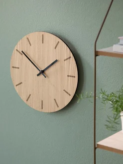 Veggur Light Oak Ø28 Cm