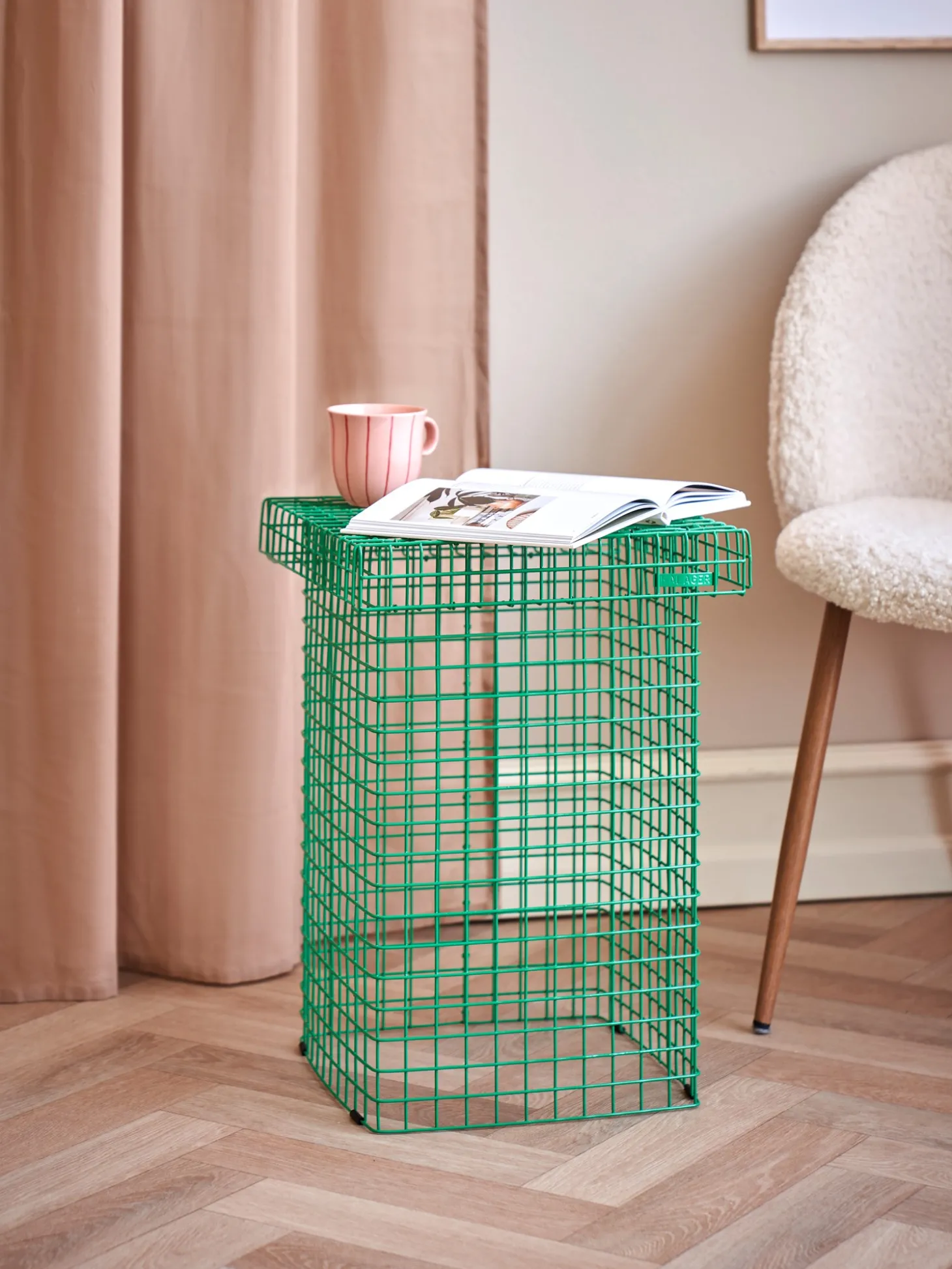 WIRE STOOL Wirestol